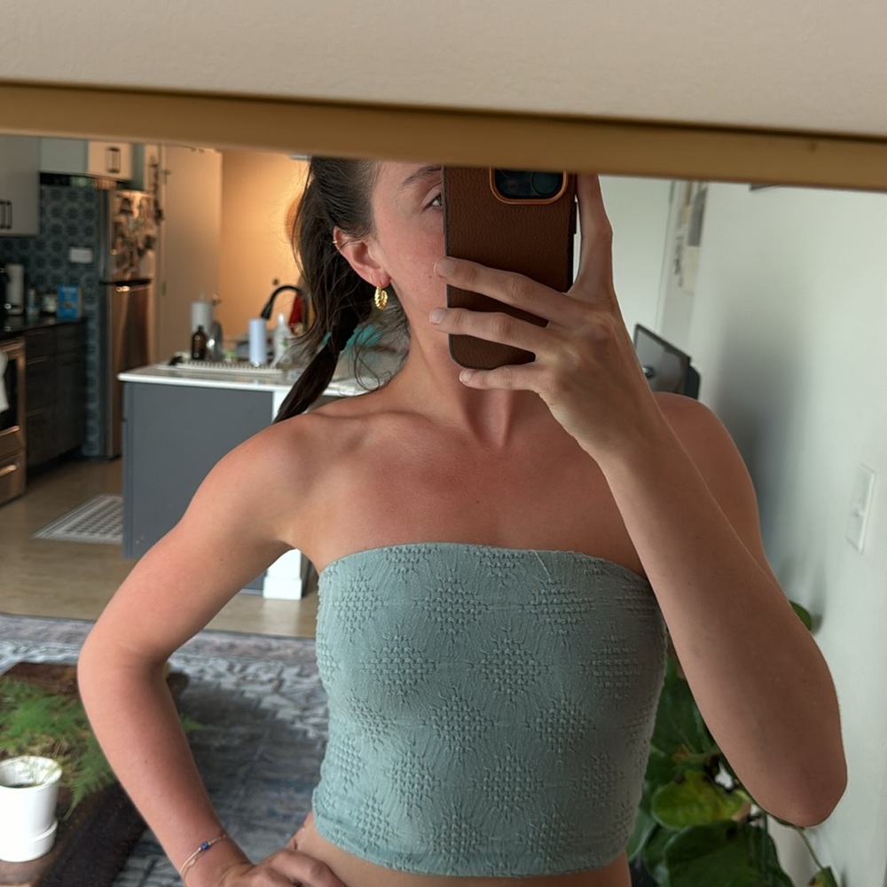 UO crop top!